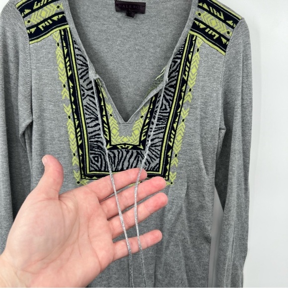 Hale Bob Bohemian Tunic Knit Top Womens M Gray Tassel Tie Neck Long sleeve - Picture 3 of 10